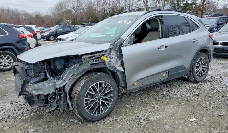 
								Ford Escape full									