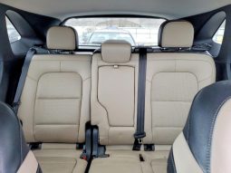 
										Ford Escape full									