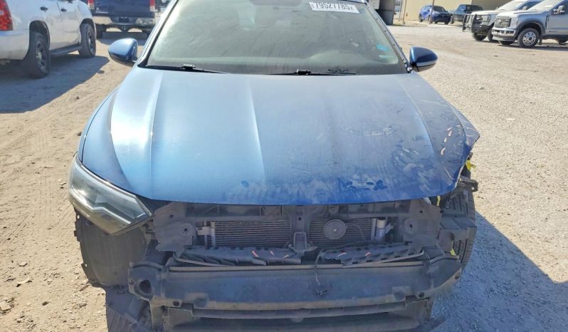
								Volkswagen Jetta full									
