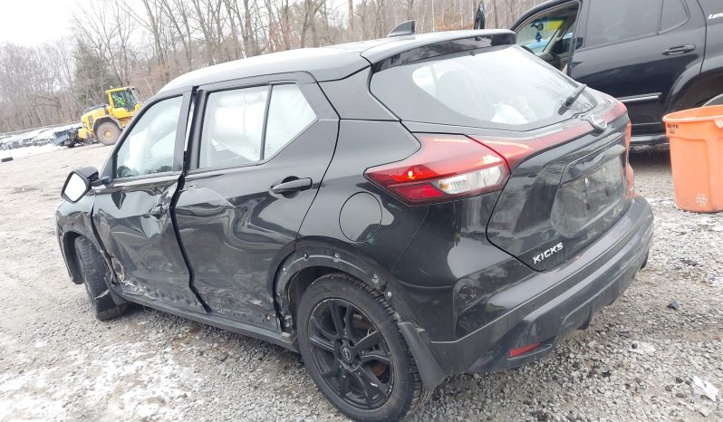 
								2022 Nissan Kicks, Sv Xtronic Cvt full									