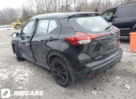2022 Nissan Kicks, Sv Xtronic Cvt