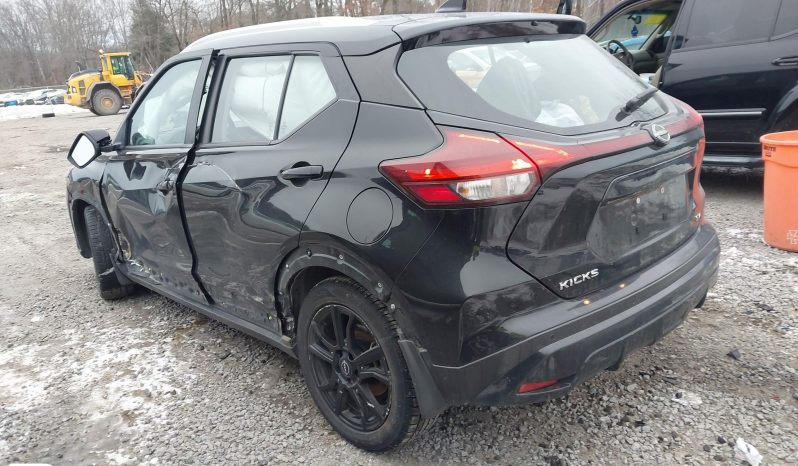 
								2022 Nissan Kicks, Sv Xtronic Cvt full									