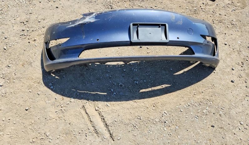 
								Tesla MODEL 3 full									