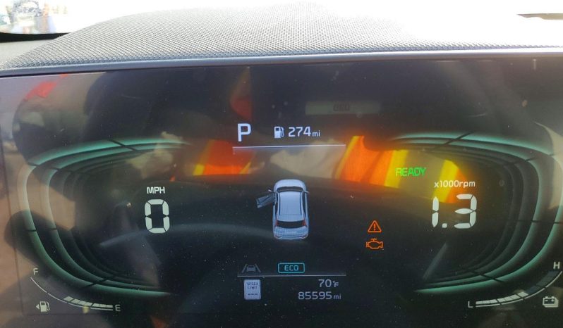 
								KIA Niro full									