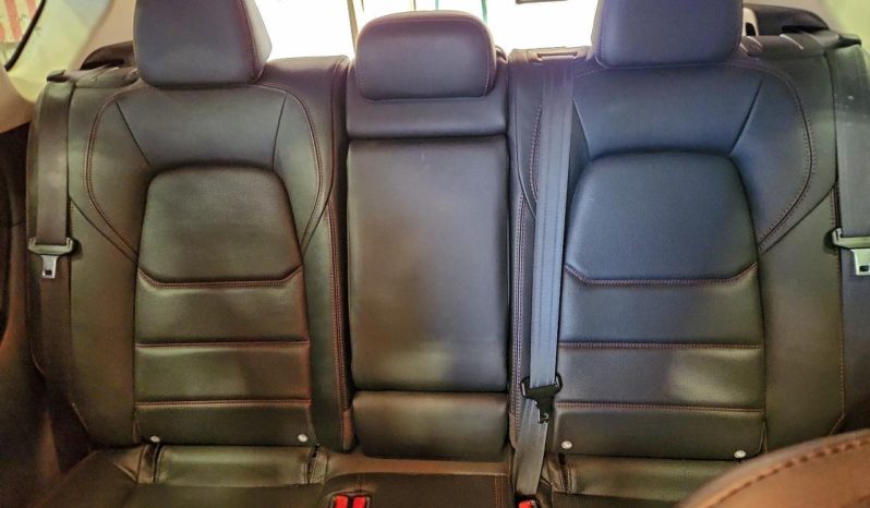 
								Mazda CX-5 full									