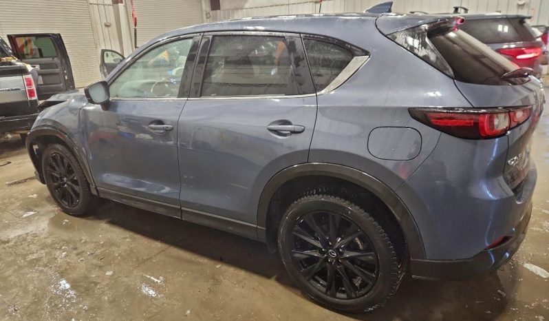 
								Mazda CX-5 full									