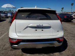 
										Kia Niro full									
