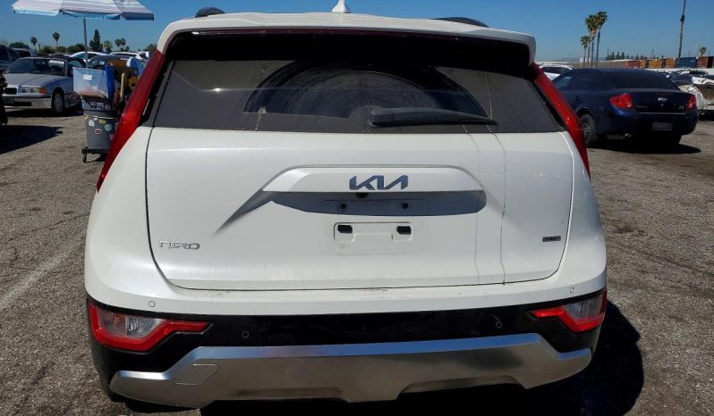 
								Kia Niro full									