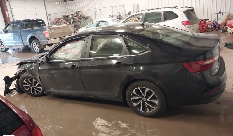 
								2024 Volkswagen Jetta, 1.5T S full									