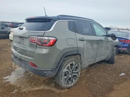 
										Jeep Compass full									