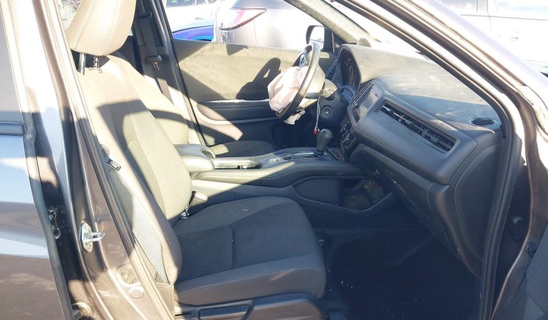 
								Honda HR-V full									