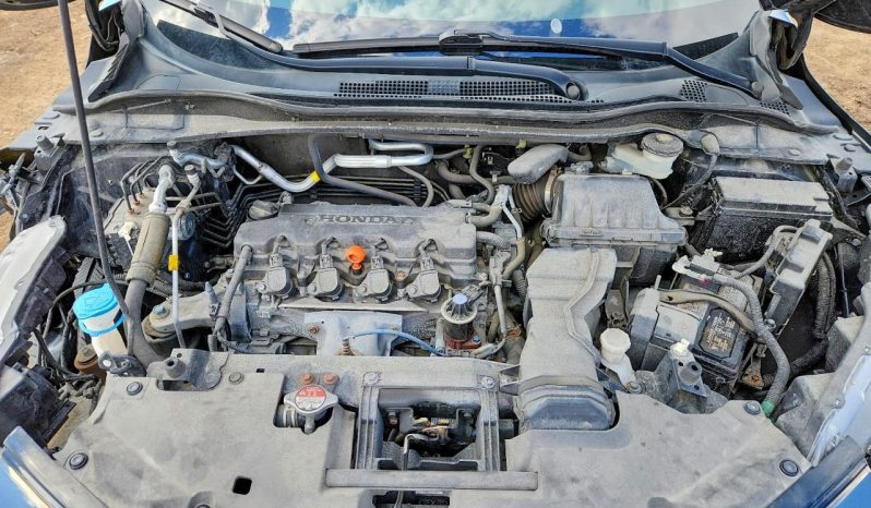 
								Honda HR-V full									