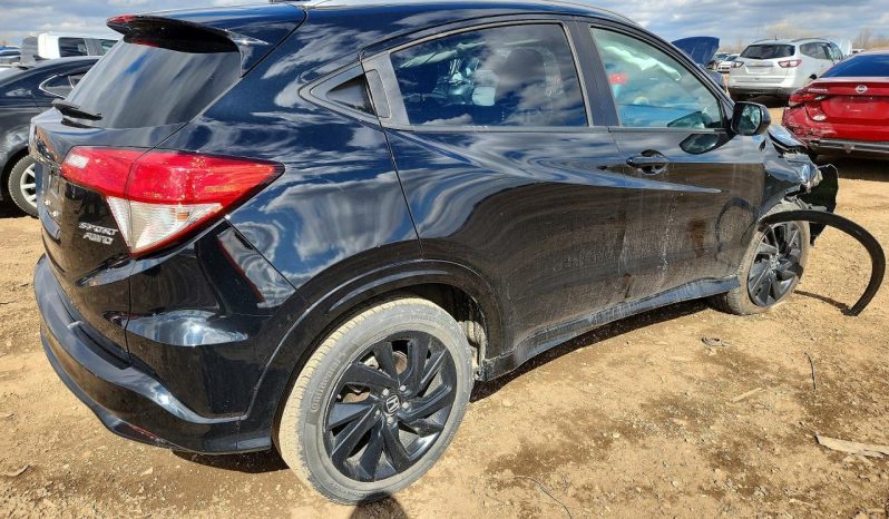 
								Honda HR-V full									