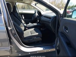 
										Honda HR-V full									