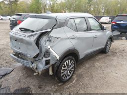 
										Nissan Kicks full									