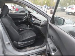 
										Nissan Kicks full									