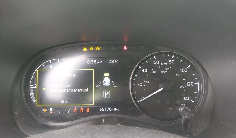 
								Nissan Kicks full									