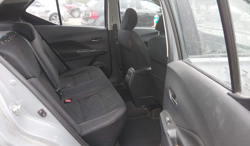 
								Nissan Kicks full									
