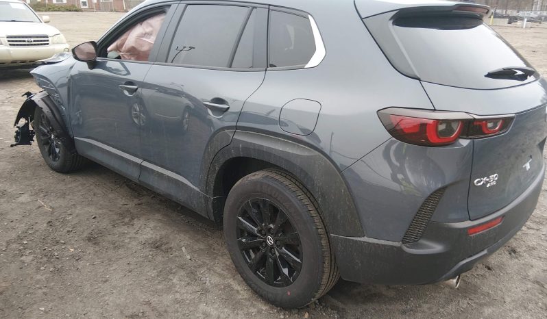 
								Mazda CX-50 full									