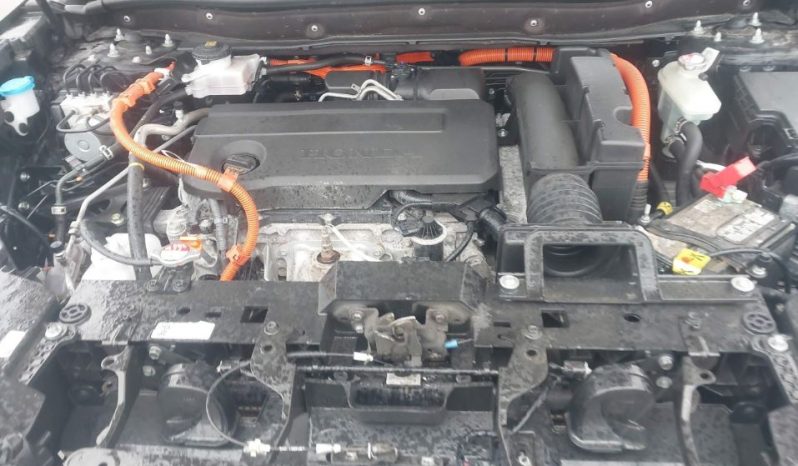 
								Honda CR-V Touring full									