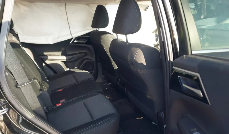 
								2022 Mitsubishi Outlander full									