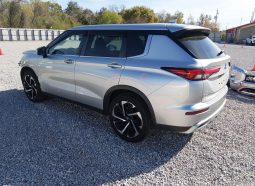 
										Mitsubishi Outlander full									