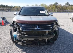 
										Mitsubishi Outlander full									