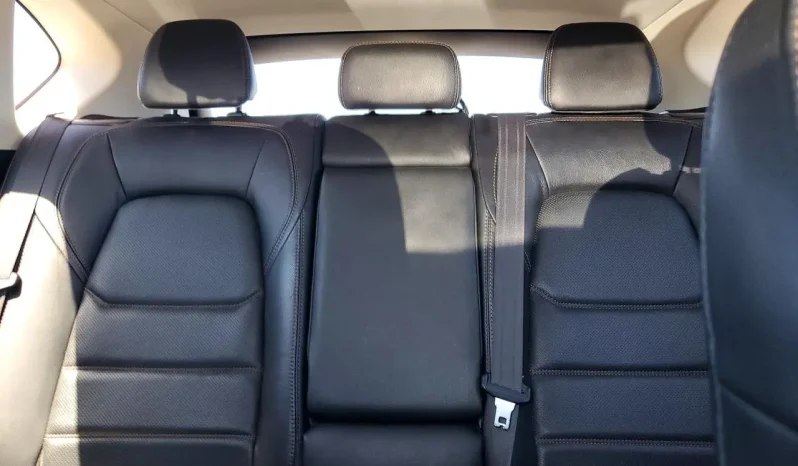 
								Mazda CX-5 full									