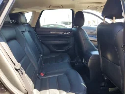 
										Mazda CX-5 full									