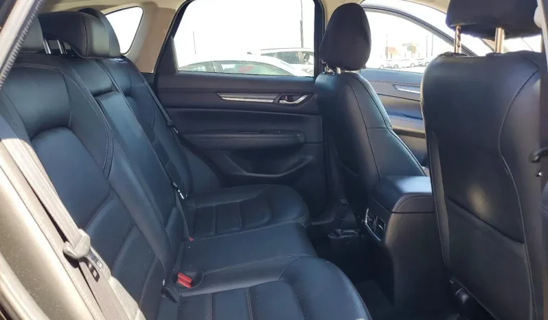 
								Mazda CX-5 full									