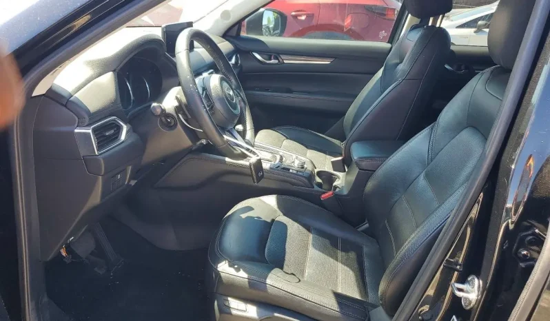 
								Mazda CX-5 full									
