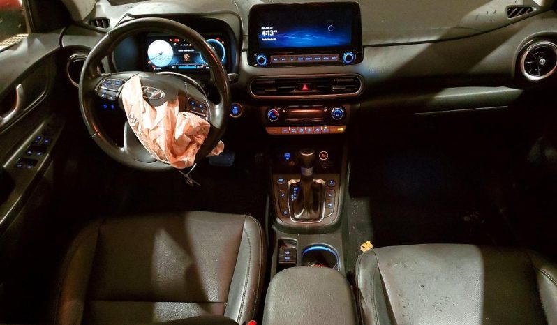 
								Hyundai Kona full									