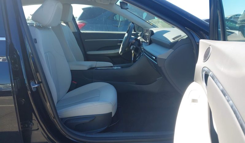 
								Hyundai Sonata full									