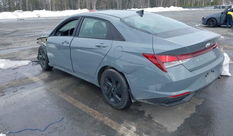 
								Hyundai Elantra full									