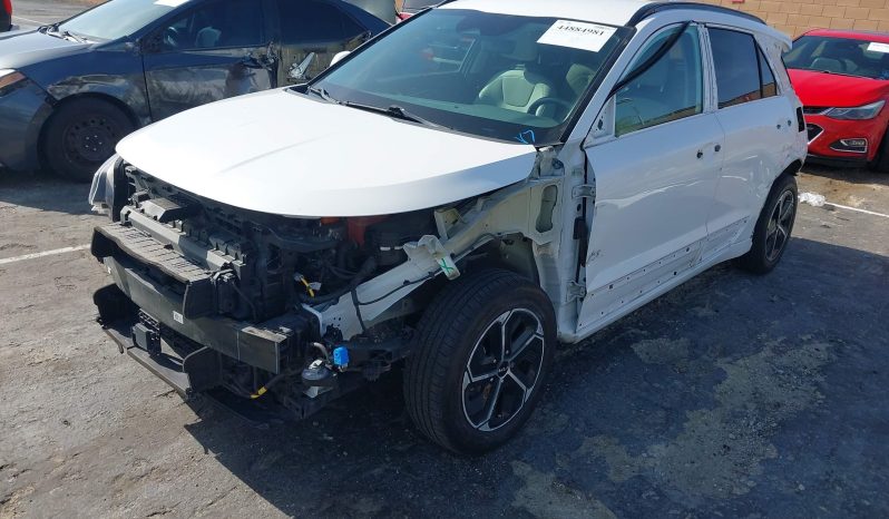 
								Kia Niro full									