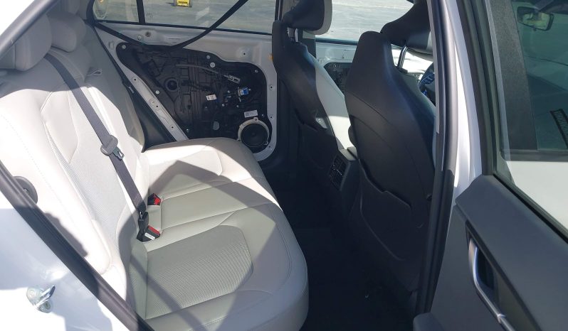 
								Kia Niro full									