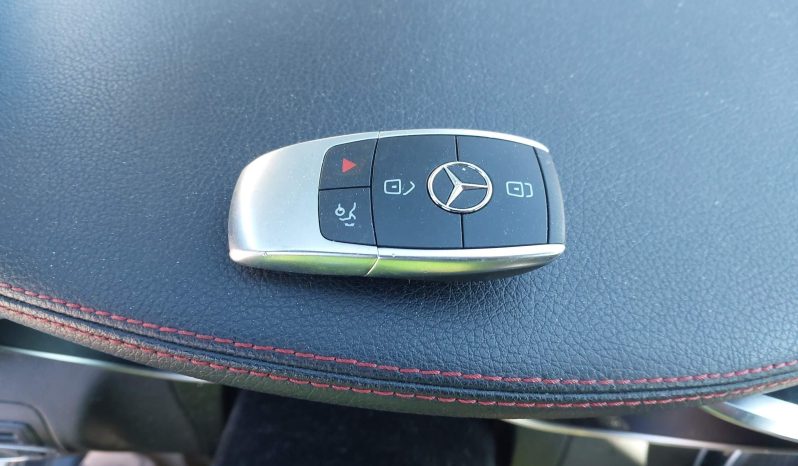 
								Mercedes-Benz Amg Glc 43 full									