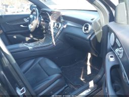 
										Mercedes-Benz Amg Glc 43 full									
