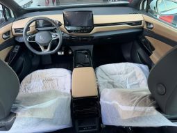 
										VOLKSWAGEN ID4X full									