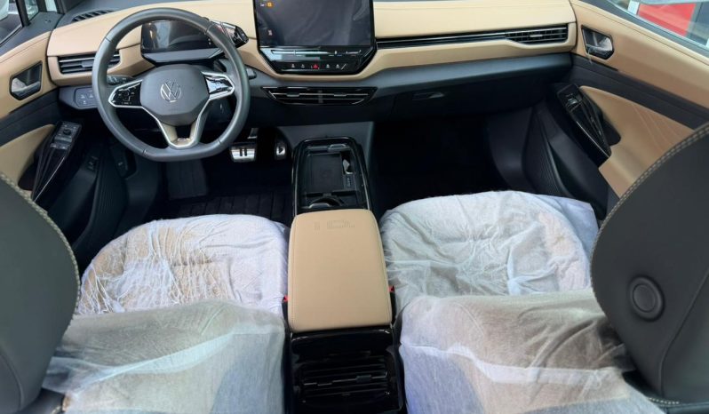 
								VOLKSWAGEN ID4X full									