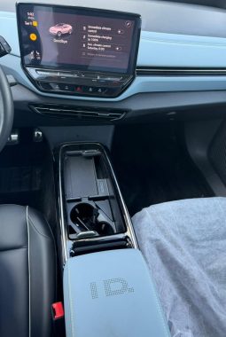 
										VW ID4X full									