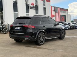 
										Mercedes-Benz GLE-Class full									