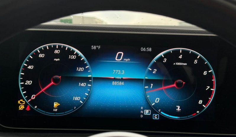 
								Mercedes-Benz GLE-Class full									