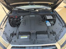 
										Audi Q7 full									