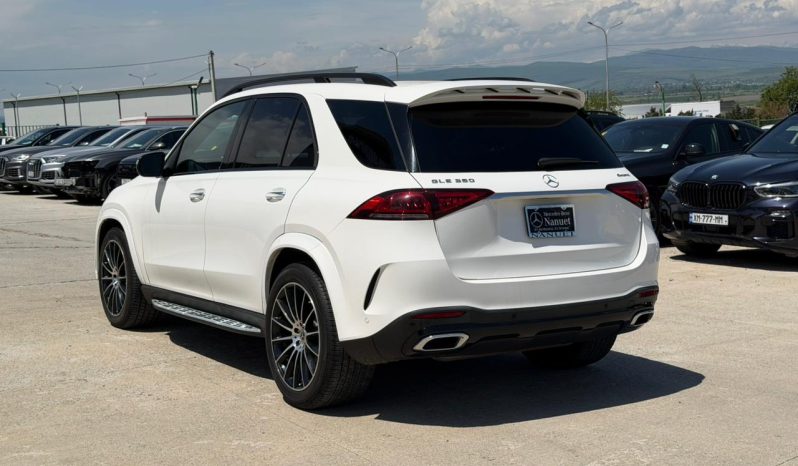 
								Mercedes-Benz GLE-Class full									