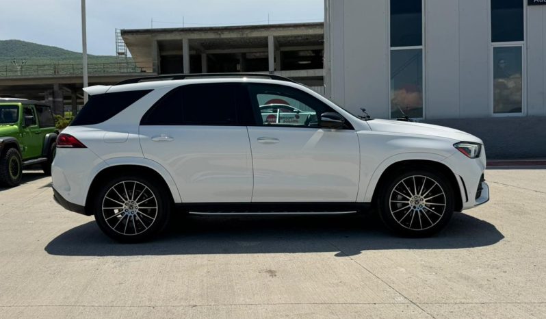 
								Mercedes-Benz GLE-Class full									