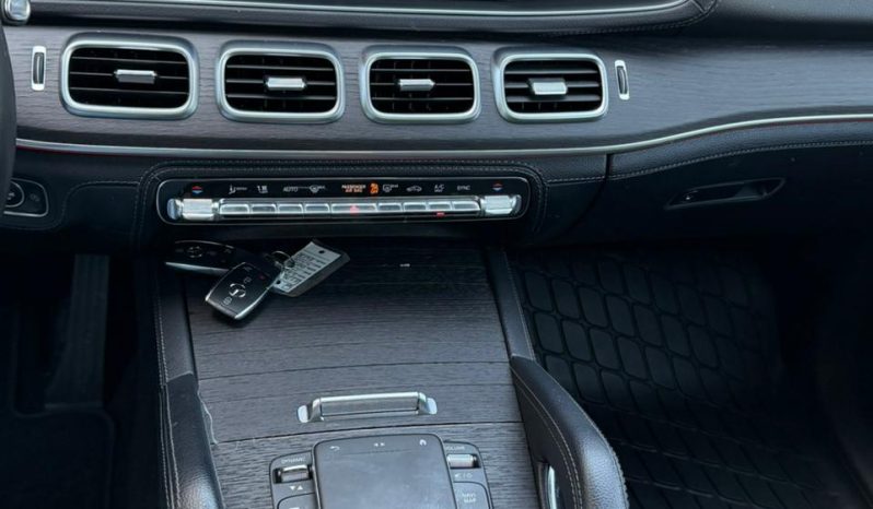 
								Mercedes-Benz GLE-Class full									