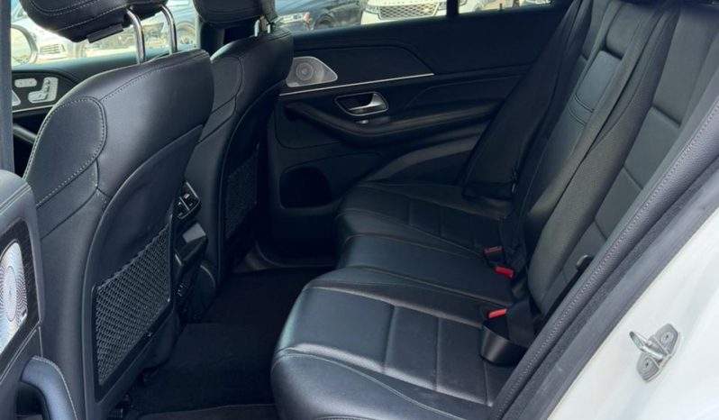 
								Mercedes-Benz GLE-Class full									