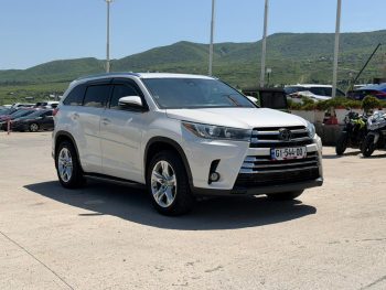 2018 Toyota Highlander, Limited