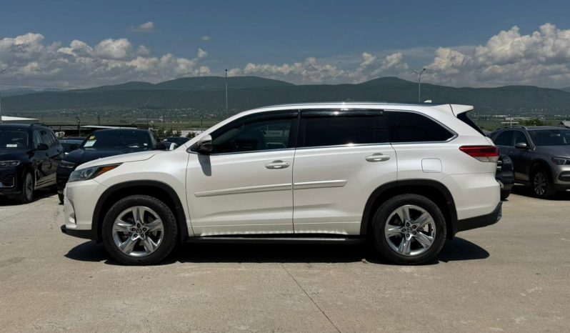 
								2018 Toyota Highlander, Limited full									
